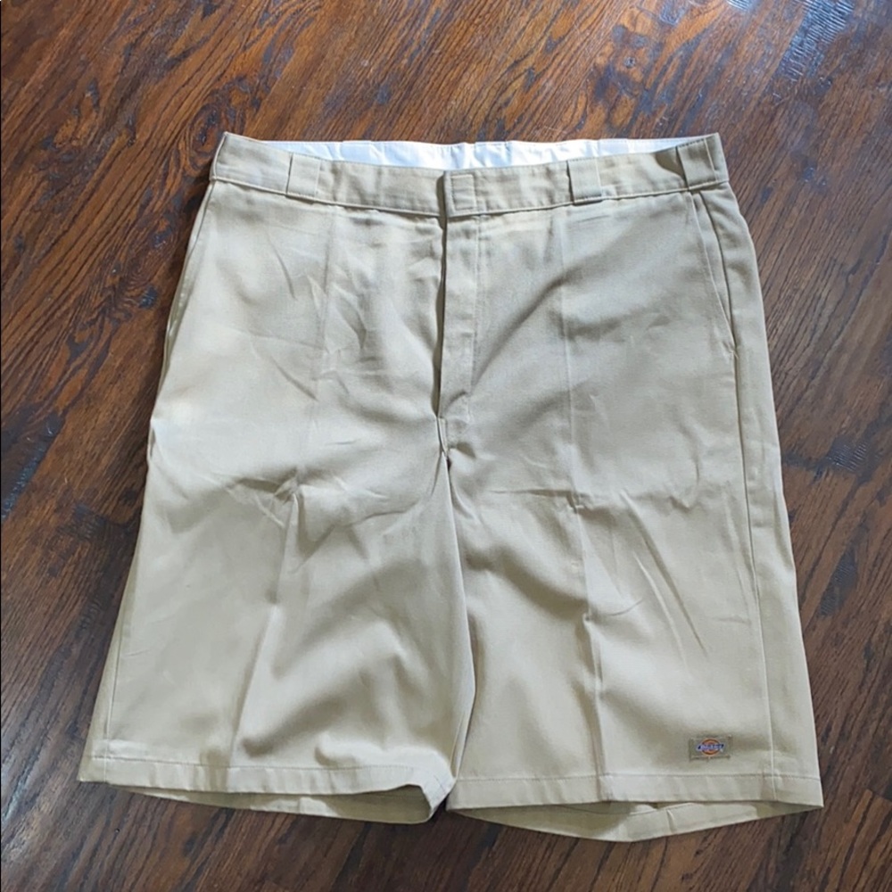 Dickies Shorts Size 42